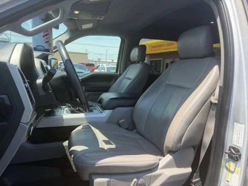 Used 2018 Ford F150 Lariat RWD image 5