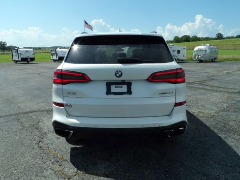 Used 2019 BMW X5 xDrive40i w/ M Sport Package image 7