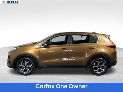 Used 2021 Kia Sportage LX FWD image 2