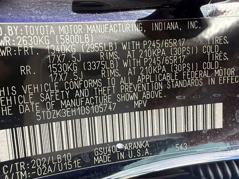 Used 2013 Toyota Highlander SE FWD image 34