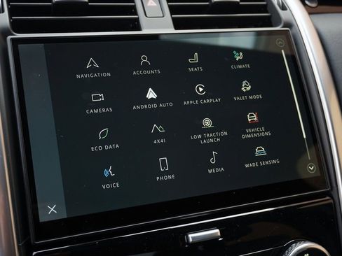 Used 2025 Land Rover Discovery S image 20