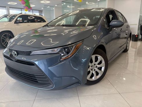 Used 2024 Toyota Corolla LE image 1