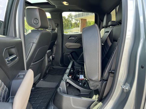 Used 2023 GMC Canyon Denali AWD/4WD image 50