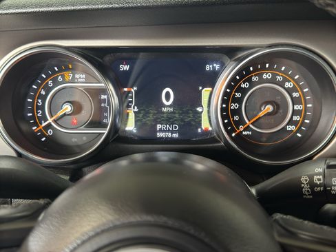 Used 2021 Jeep Wrangler Unlimited Sport AWD/4WD image 27