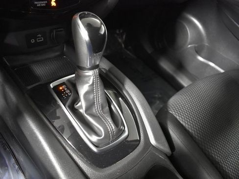 Used 2020 Nissan Rogue Sport S w/ Appearance Package image 22