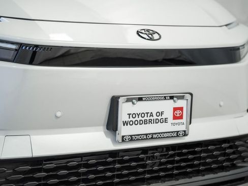 New 2026 Toyota C-HR AWD/4WD image 12