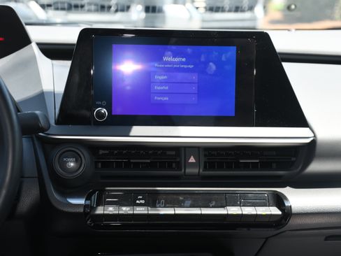 Certified 2024 Toyota Prius LE AWD/4WD image 15