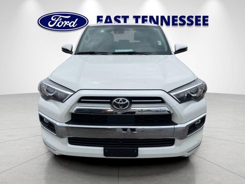 Used 2023 Toyota 4Runner Limited AWD/4WD image 9