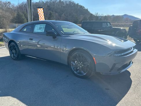 New 2025 Dodge Charger Daytona R/T w/ Quick Order Package 25M R/T image 11