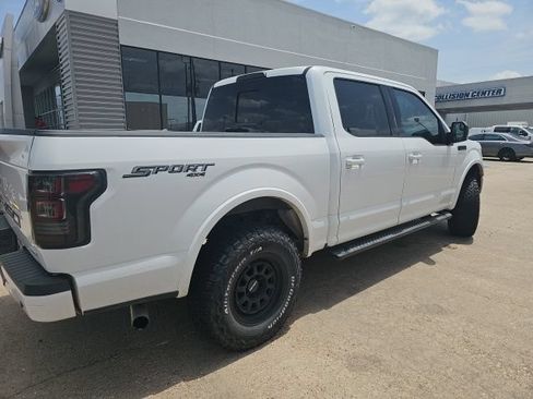 Used 2018 Ford F150 XLT w/ Equipment Group 302A Luxury AWD/4WD image 9