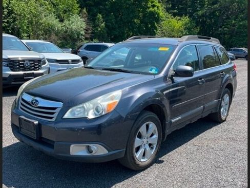 Used 2012 Subaru Outback 2.5i Premium AWD/4WD image 1