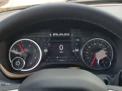 Certified 2025 RAM 2500 Big Horn AWD/4WD image 29