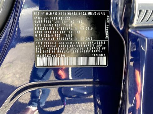 Certified 2022 Volkswagen Tiguan SEL R-Line image 33