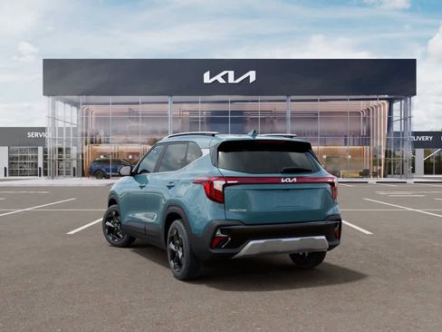 New 2026 Kia Seltos EX FWD image 4