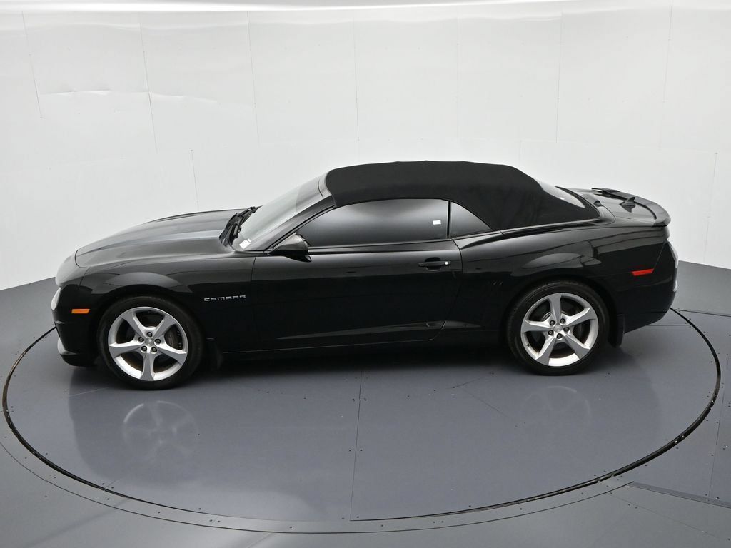 Used 2013 Chevrolet Camaro SS RWD image 18