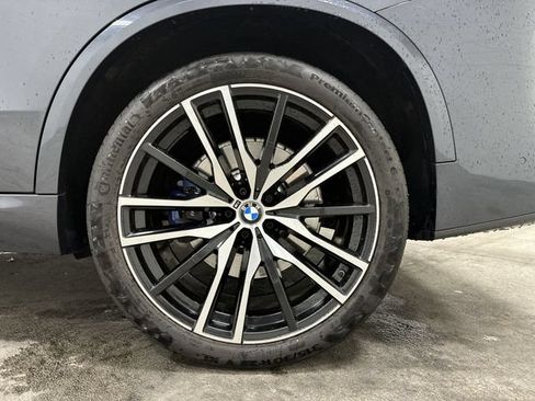Used 2021 BMW X5 M50i w/ Premium Package AWD/4WD image 12