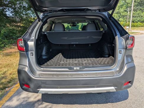 Used 2025 Subaru Outback Limited w/ Popular Package #2 AWD/4WD image 33