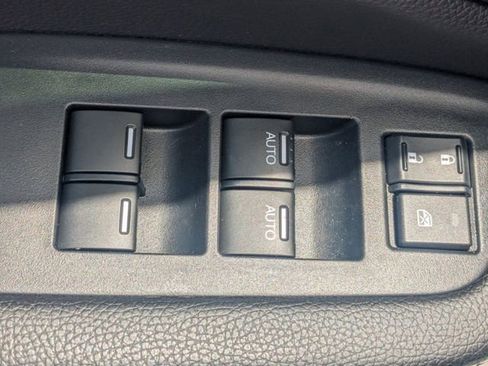 Used 2023 Honda Passport Elite image 12
