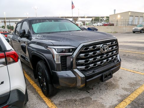 Used 2026 Toyota Tundra Platinum AWD/4WD image 6