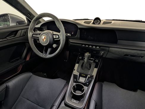 Certified 2026 Porsche 911 GT3 RWD image 21