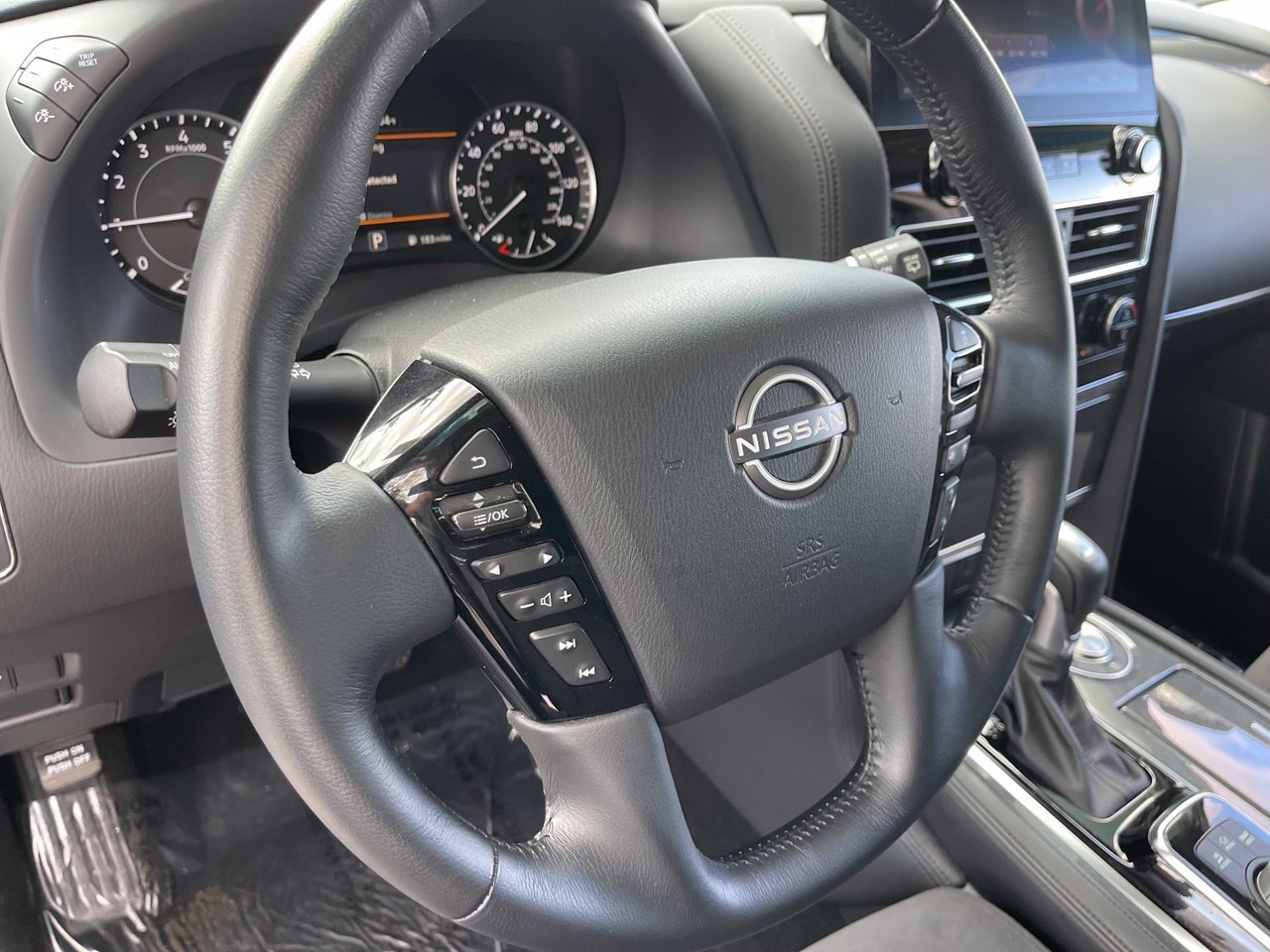 Certified 2023 Nissan Armada S RWD image 22