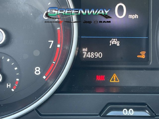 Used 2021 Volkswagen Tiguan SE w/ Panoramic Sunroof Package FWD image 32