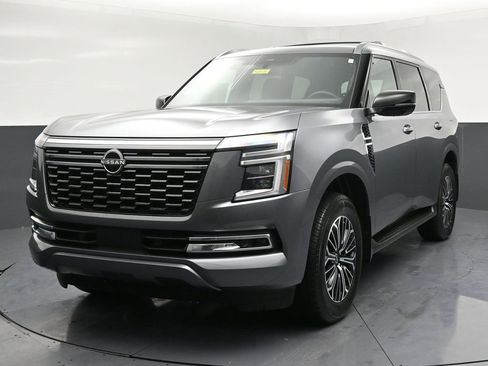 New 2026 Nissan Armada Platinum image 3