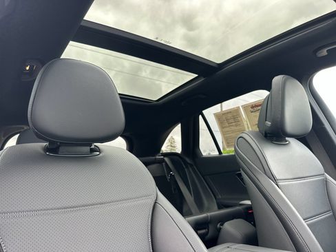 Certified 2026 Mercedes-Benz GLC 300 4MATIC image 17