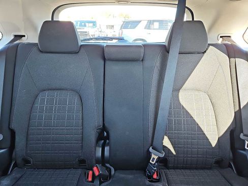 Used 2025 Honda HR-V LX image 11