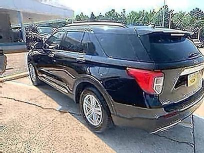 Used 2024 Ford Explorer XLT w/ Equipment Group 202A