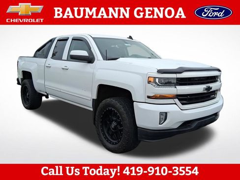 Used 2018 Chevrolet Silverado 1500 LT w/ All Star Edition AWD/4WD image 8