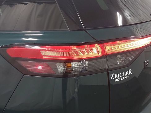 Used 2025 Nissan Pathfinder Rock Creek image 37