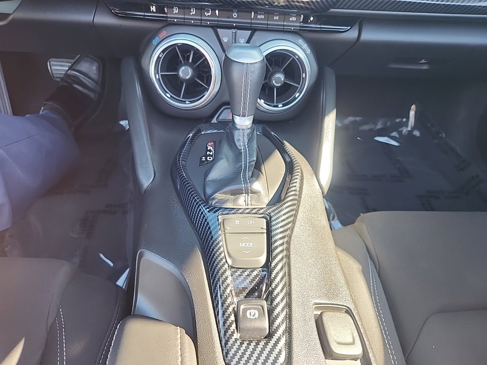 Used 2023 Chevrolet Camaro LT RWD image 27