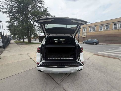Used 2025 BMW X5 xDrive50e w/ Climate Comfort Package AWD/4WD image 22