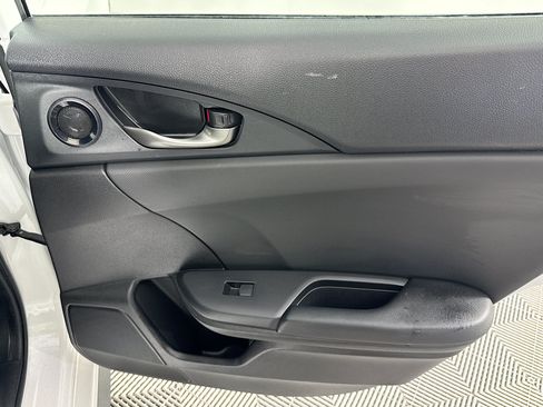 Used 2020 Honda Civic Sport image 26