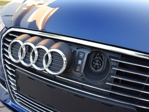 Used 2016 Audi A3 e-tron Premium image 37