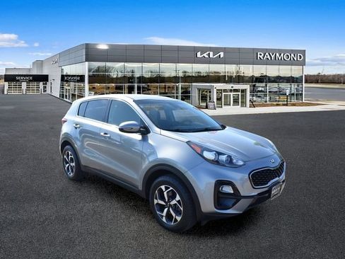 Used 2020 Kia Sportage LX w/ LX Popular Package AWD/4WD image 10