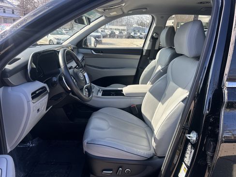 Used 2025 Hyundai Palisade SEL AWD/4WD image 14
