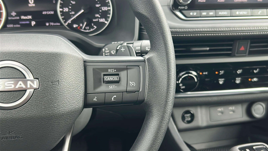 Used 2025 Nissan Rogue S FWD image 19