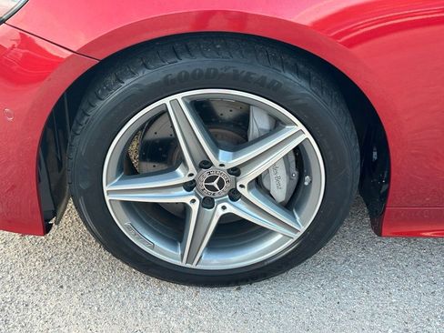 Used 2018 Mercedes-Benz E 400 Coupe image 17
