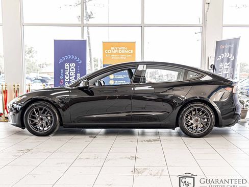 Used 2025 Tesla Model 3 Long Range RWD image 7
