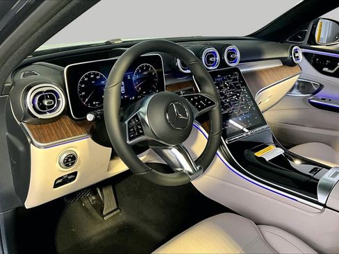 New 2026 Mercedes-Benz C 300 4MATIC Sedan image 9