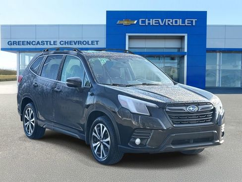 Used 2023 Subaru Forester Limited AWD/4WD image 1