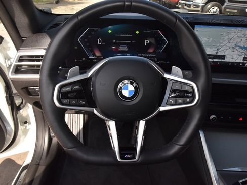 Used 2025 BMW 230i xDrive 230i xDrive w/ M Sport Package image 21