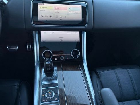 Used 2019 Land Rover Range Rover Sport Autobiography image 25