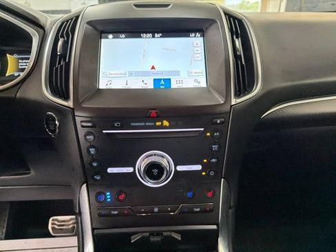 Used 2019 Ford Edge ST w/ Equipment Group 401A AWD/4WD image 17