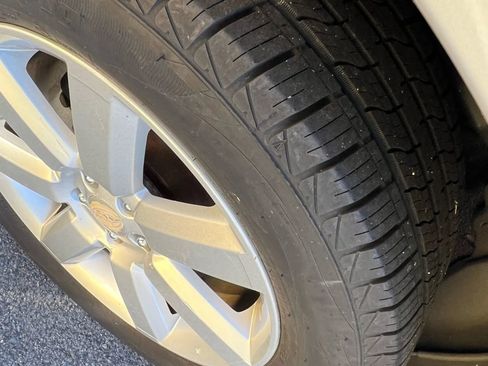 Used 2008 Subaru Outback 2.5i L.L. Bean image 25