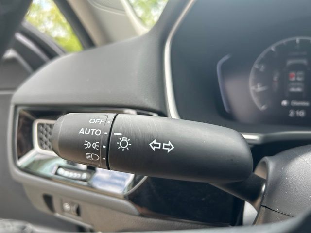 Used 2024 Honda Civic EX-L image 20