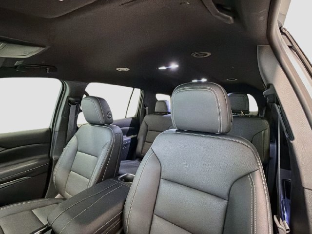 Certified 2026 Chevrolet Traverse LT w/ Midnight/Sport Edition FWD image 20