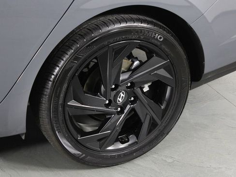 Used 2026 Hyundai Elantra Sport FWD image 13